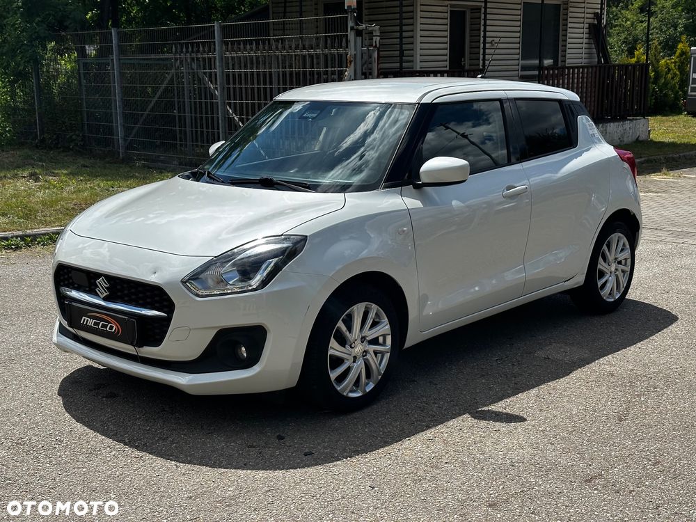 Suzuki Swift 1.2 Dualjet Hybrid Comfort+ - 1