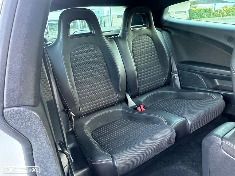 VW Scirocco 2.0 TDI Sport - 36