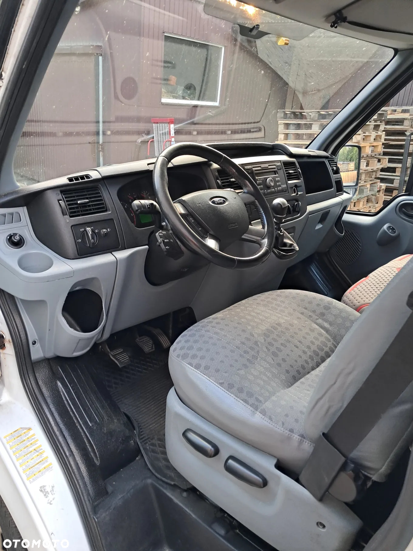 Ford TRANSIT - 4