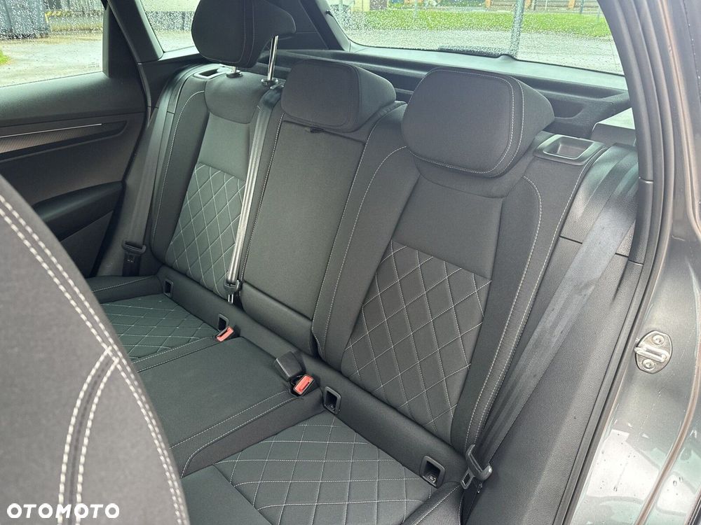 Skoda Karoq 1.5 TSI ACT Sportline DSG - 23