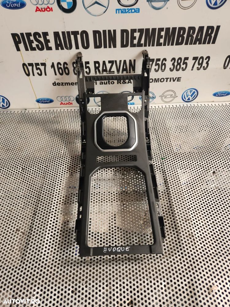 Ornament Consola Centrala Range Rover Evoque Dezmembrez Range Rover Evoque 2.2 Diesel Euro 5 - Dezm - 4