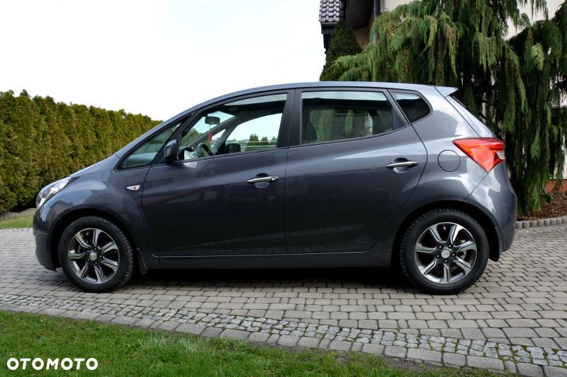 Hyundai ix20 1.4 Classic + - 10