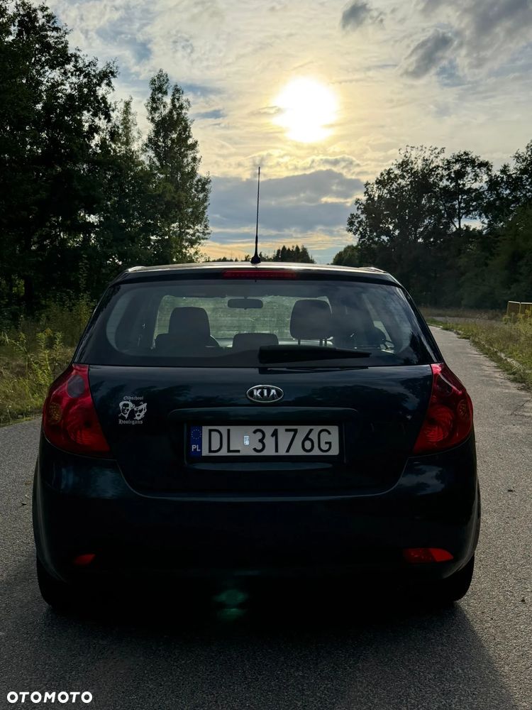 Kia Ceed Cee'd 1.6 Comfort - 6