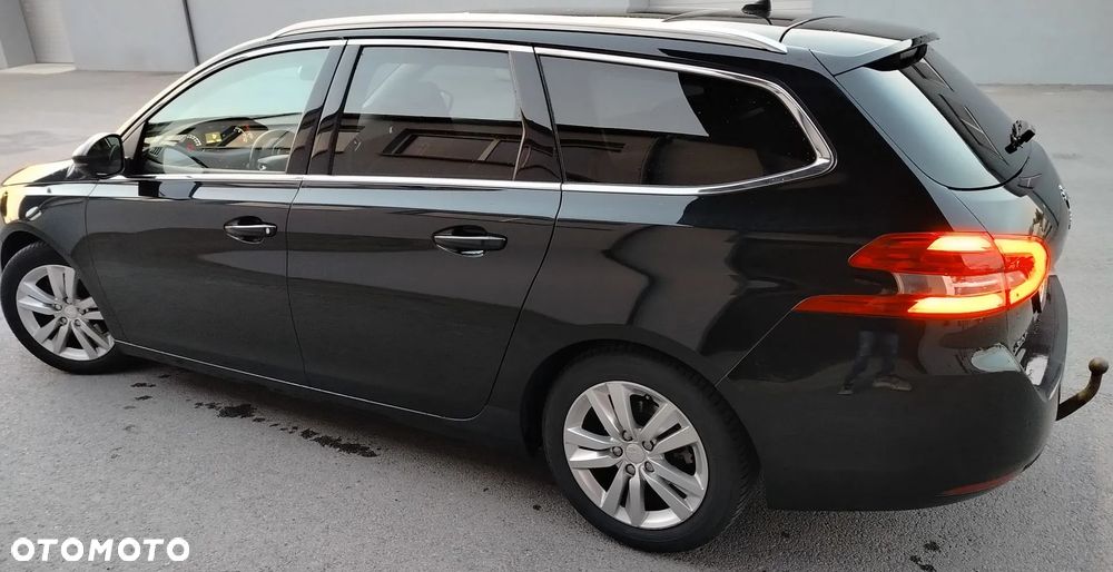 Peugeot 308 BlueHDi 120 Stop & Start Allure - 4