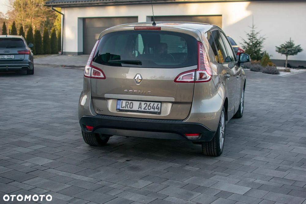 Renault Scenic - 16