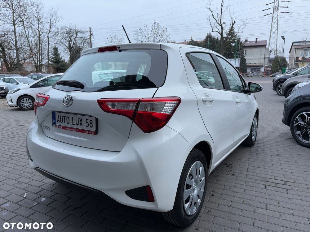 Toyota Yaris 1.0 Active - 17