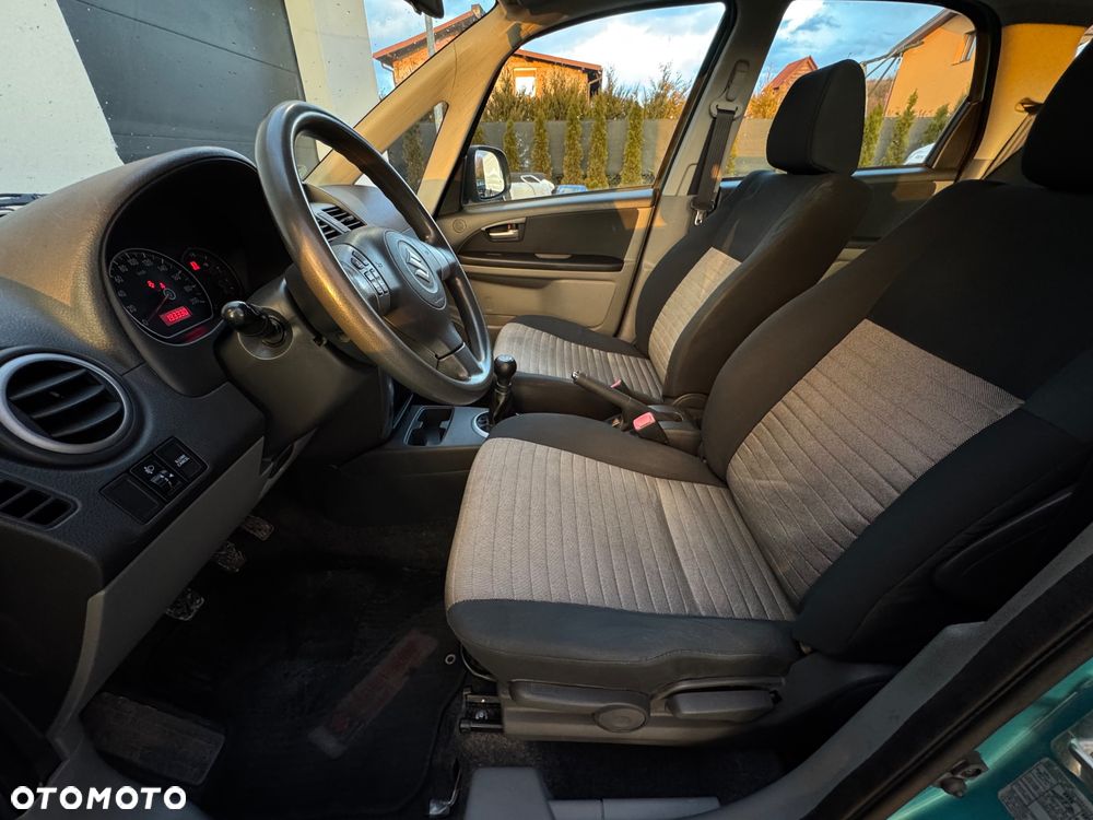 Suzuki SX4 1.6 VVT 4x2 Comfort - 15