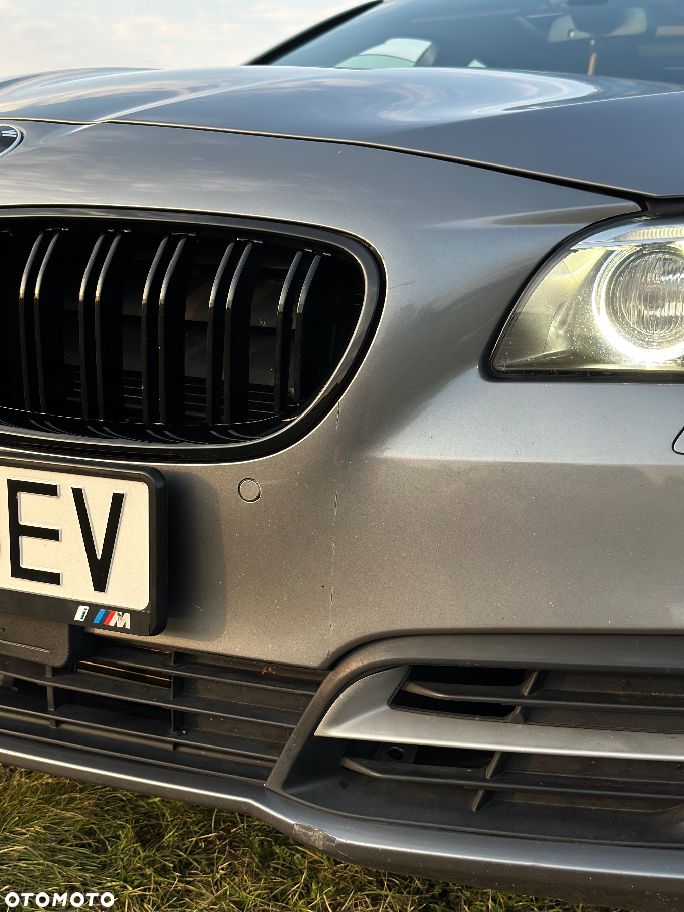 BMW Seria 5 528i xDrive - 12