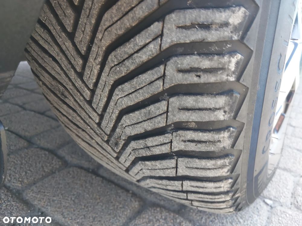 Peugeot 3008 2.0 BlueHDi GT S&S EAT8 - 35