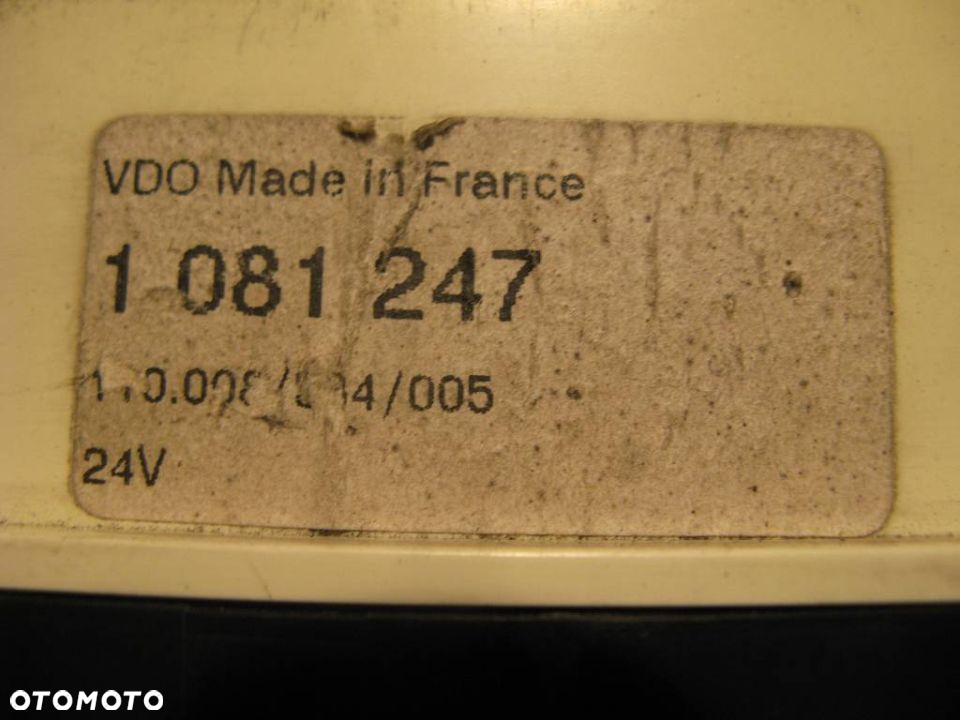 # VOLVO FL 6 7 10 WYŚWIETLACZ KONTROLEK WSKAŹNIK WSKAŹNIKI ZEGAR ZEGARY 1081247 - 3