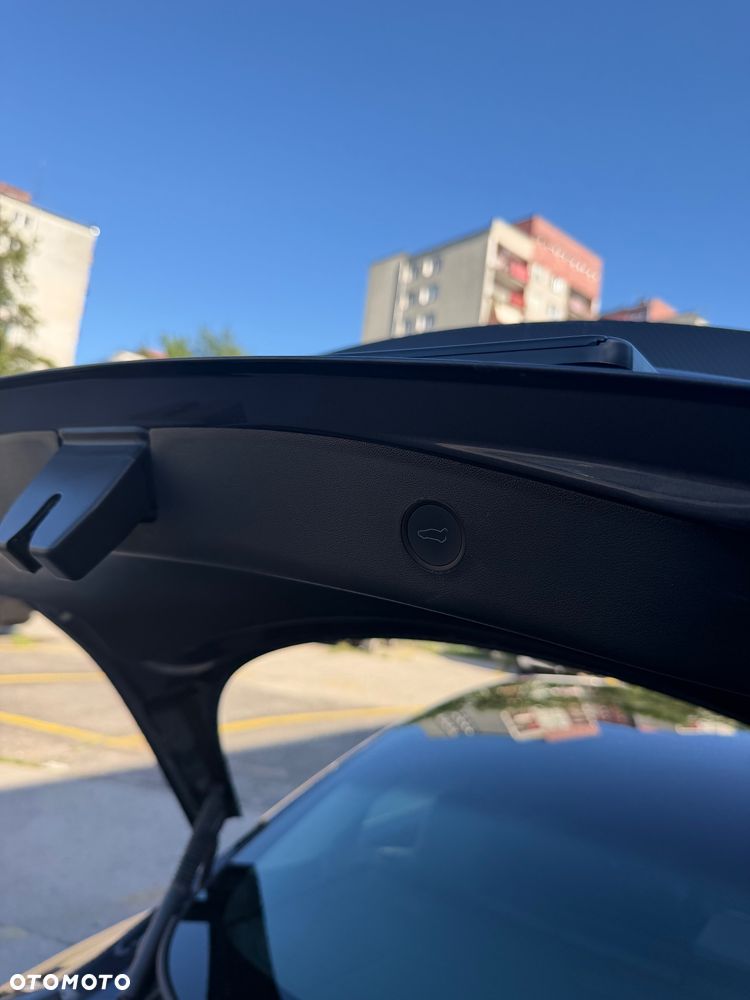 Tesla Model 3 Langstreckenbatterie Allradantrieb Dual Motor Performance - 17