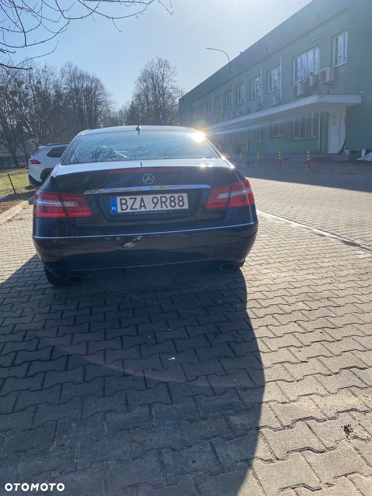 Mercedes-Benz Klasa E - 4