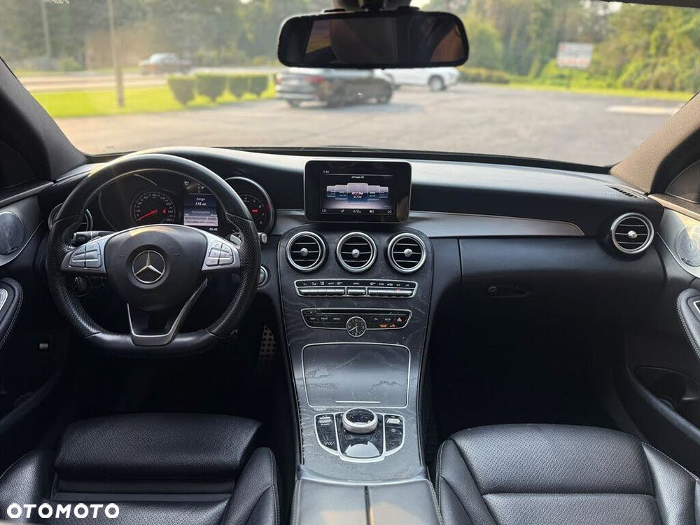 Mercedes-Benz Klasa C 300 9G-TRONIC - 14