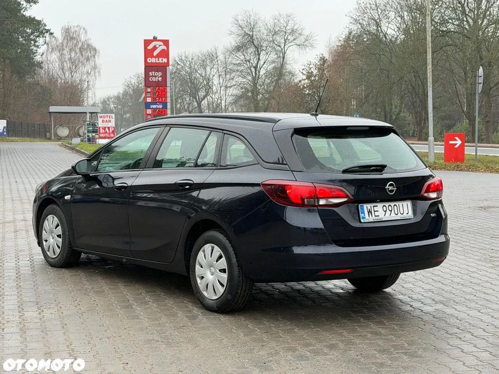 Opel Astra 1.6 CDTI Enjoy - 18