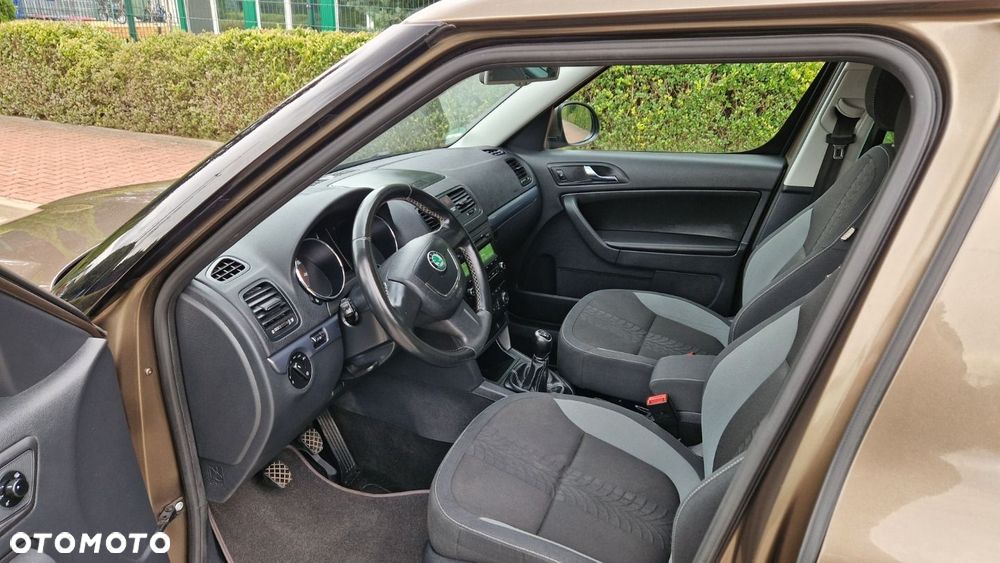 Skoda Yeti 1.4 TSI Experience PLUS EDITION - 4