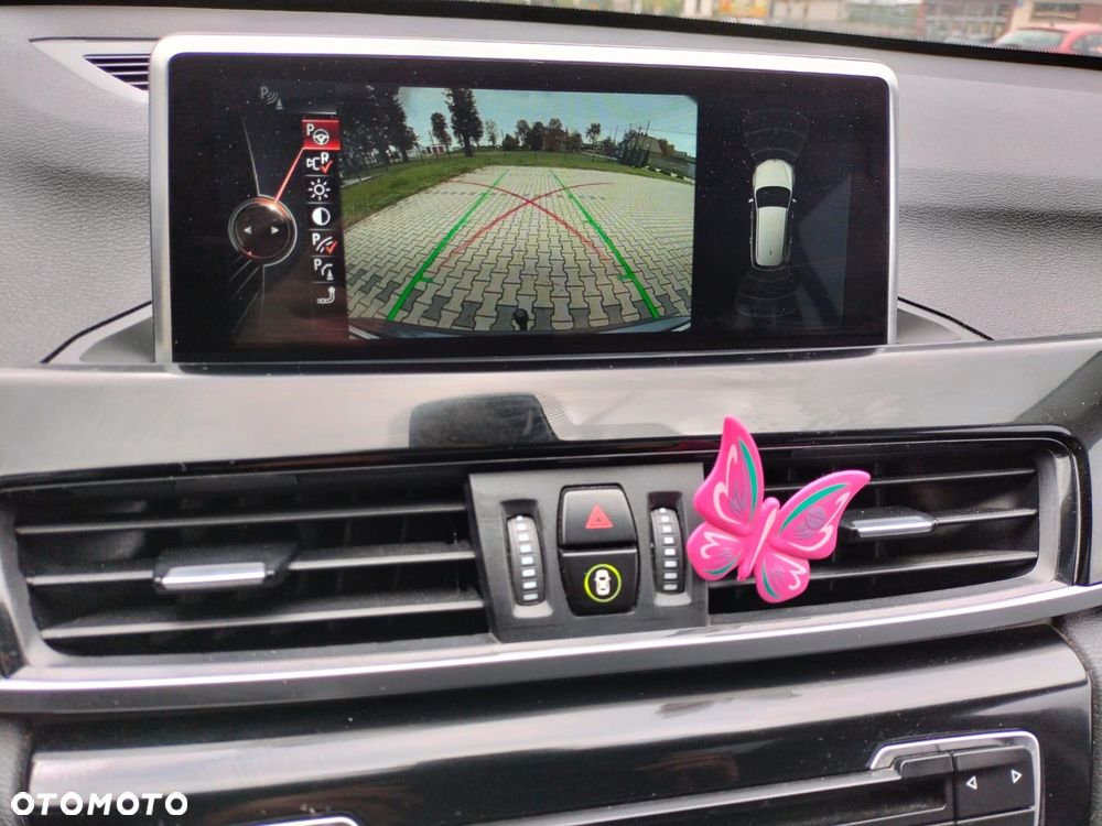 BMW X1 sDrive18d Advantage sport - 24