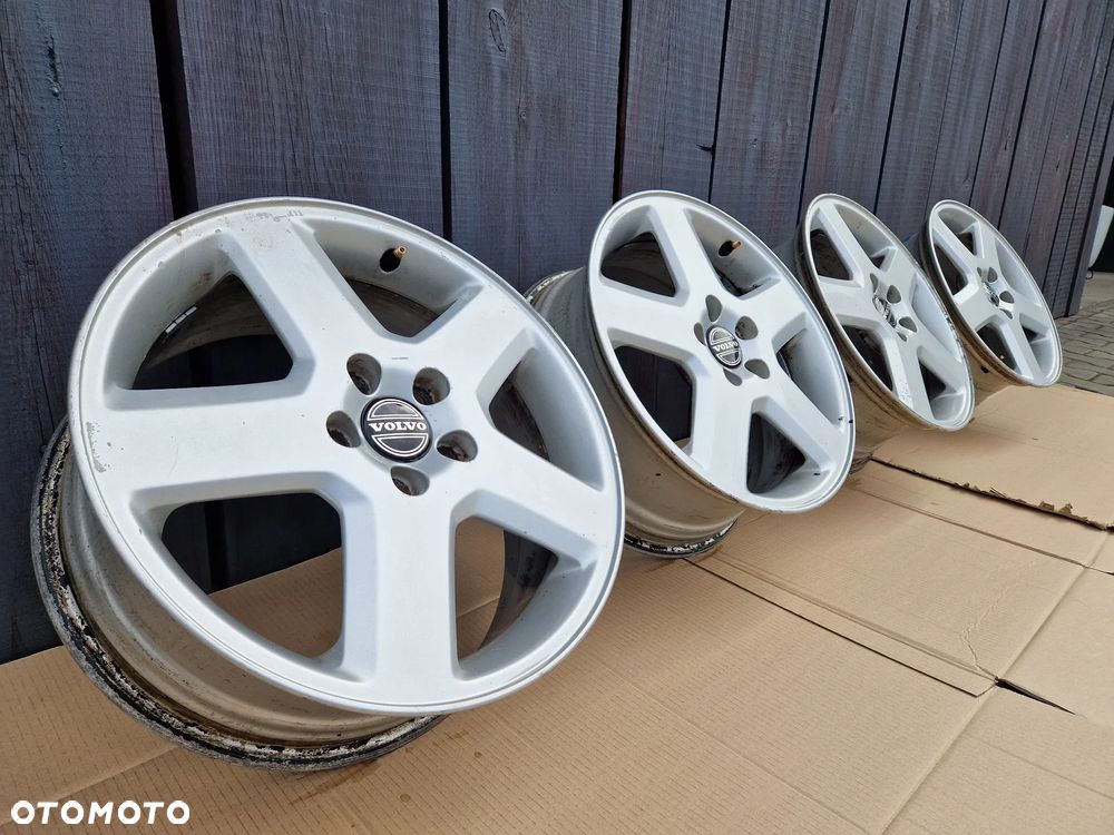 FELGI VOLVO V50 S40 C30 C70 5X108 17" 7J ET52,5 - 2
