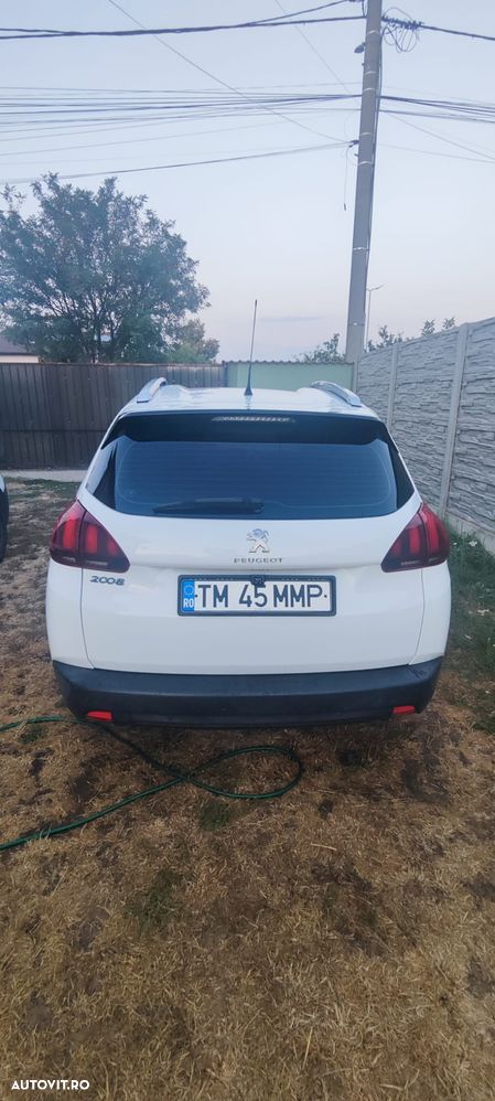 Peugeot 2008 1.6 BlueHDi FAP Allure - 10