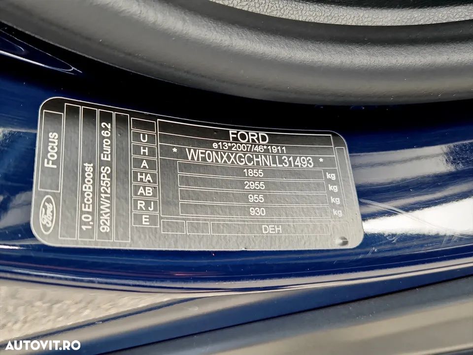 Ford Focus 1.0 EcoBoost Trend - 23