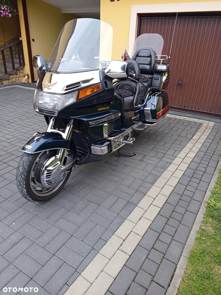 Honda GL - 3