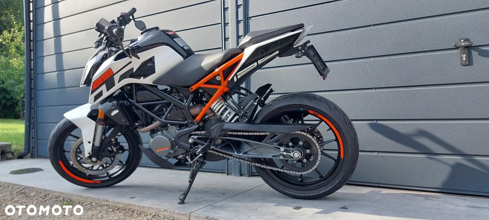 KTM Duke 125 - 14