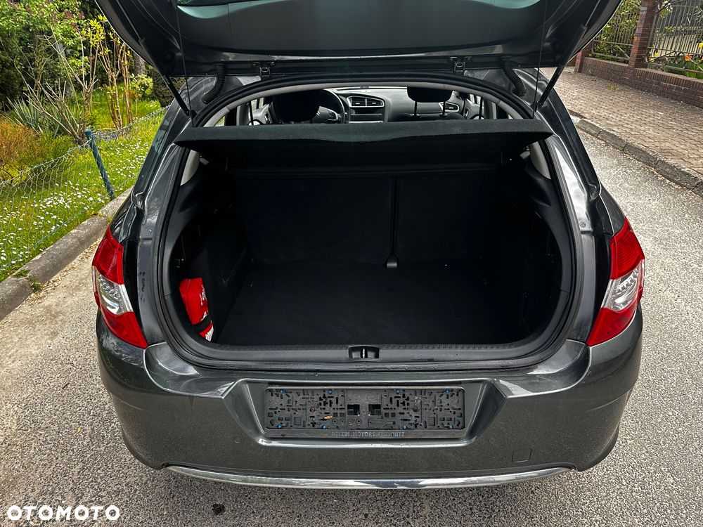 Citroën C4 VTi 95 Selection - 9