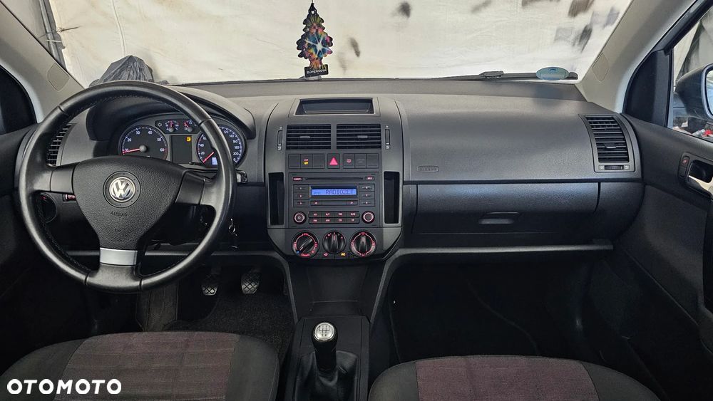 Volkswagen Polo 1.2 Tour - 5
