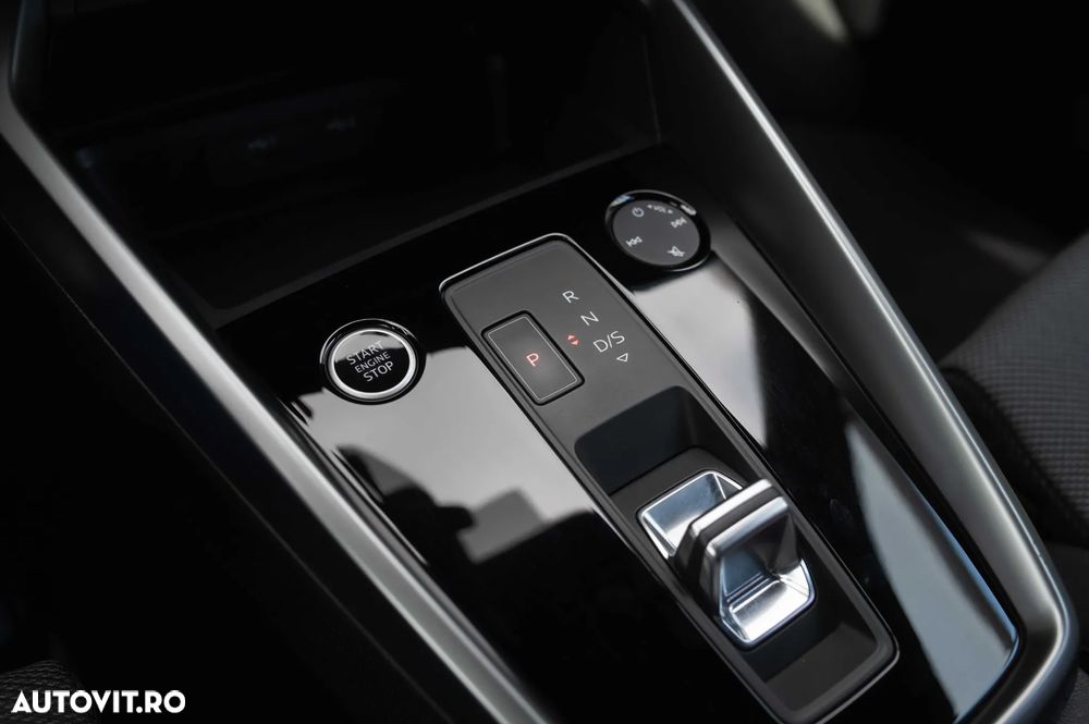 Audi A3 35 TDI ack S tronic S line - 29