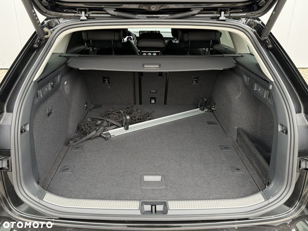 Skoda Superb 2.0 TDI SCR L&K DSG - 30