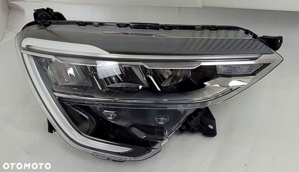 LAMPA PRAWA PRZÓD RENAULT ARKANA 2019- LED PURE VISION NOWA - 2