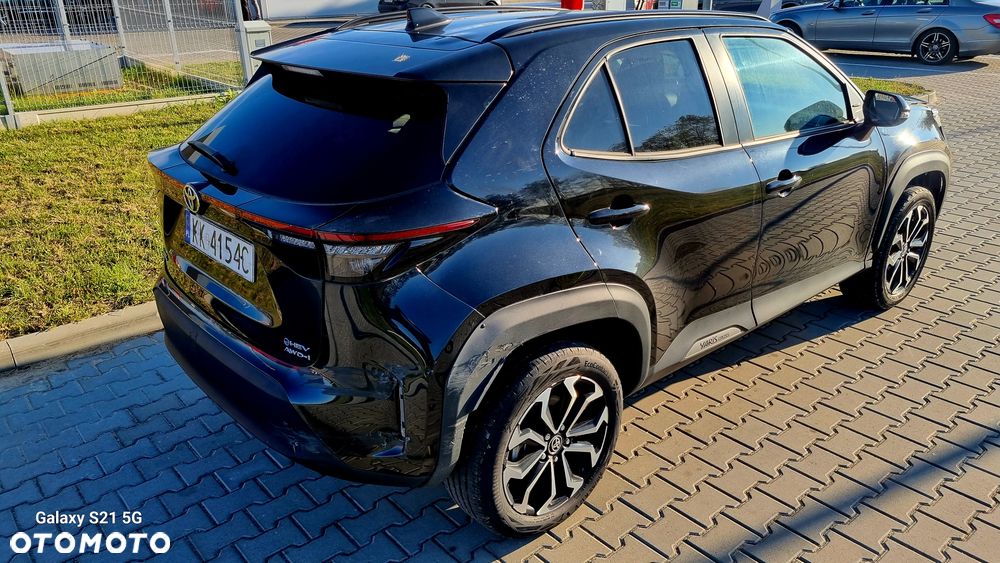 Toyota Yaris Cross Hybrid 1.5 Comfort AWD - 7