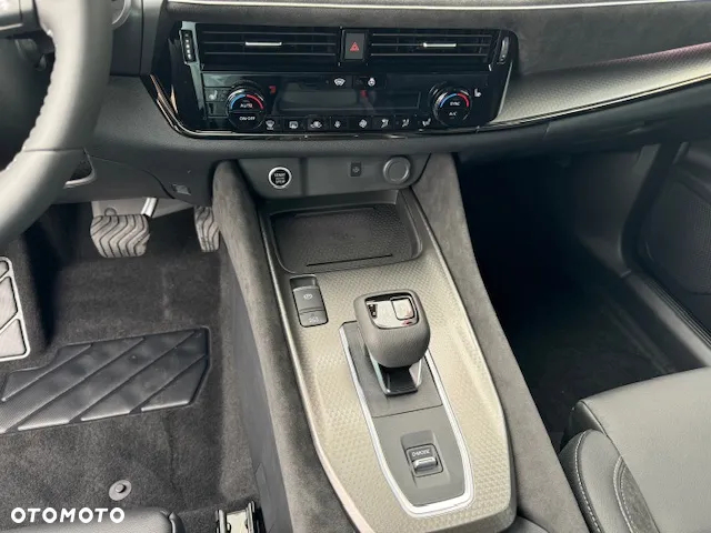 Nissan Qashqai - 10