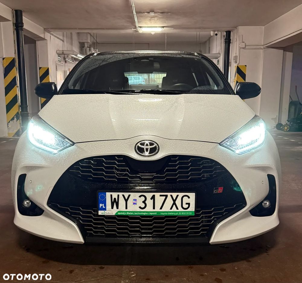 Toyota Yaris - 17