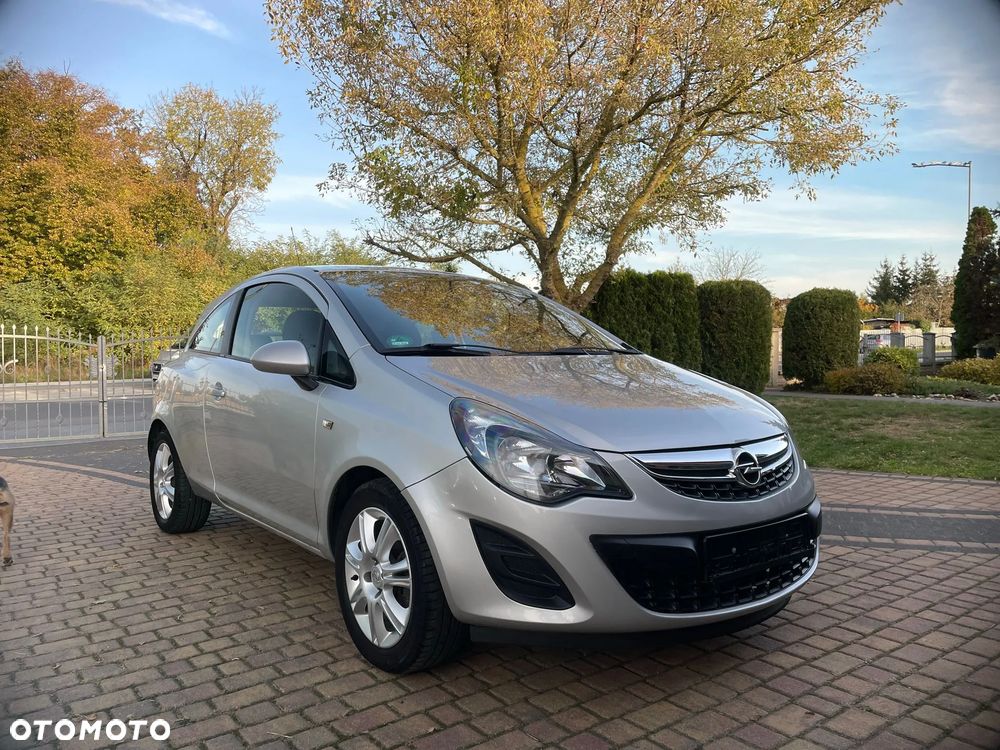Opel Corsa - 1