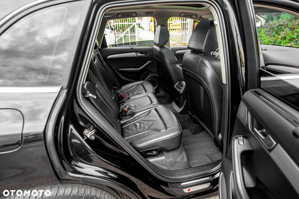 Audi Q5 3.2 FSI Quattro S tronic - 24