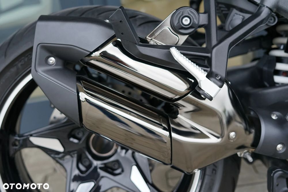 BMW R - 17