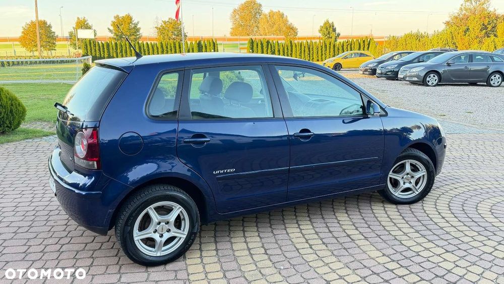 Volkswagen Polo - 5