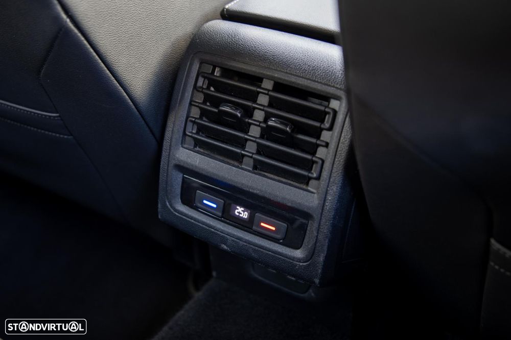 VW Golf 2.0 TDI SCR DSG GTD - 17