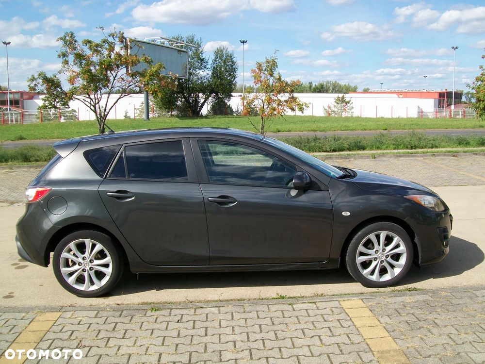Mazda 3 - 10