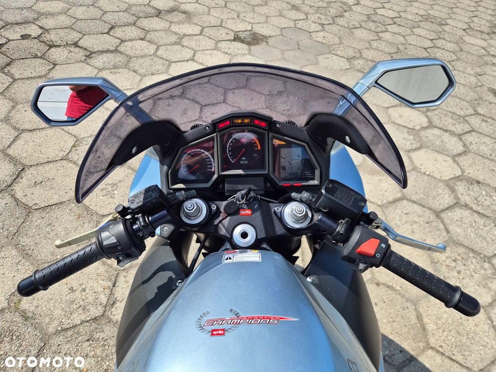 Aprilia RST - 6