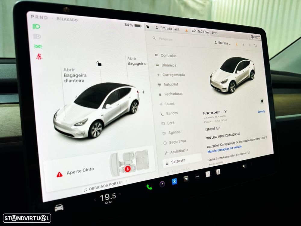 Tesla Model Y Long Range Dual Motor AWD - 52