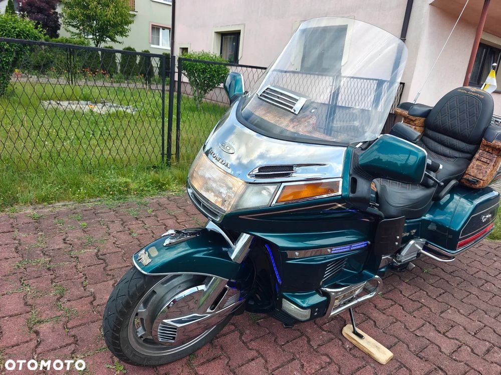 Honda GL - 18