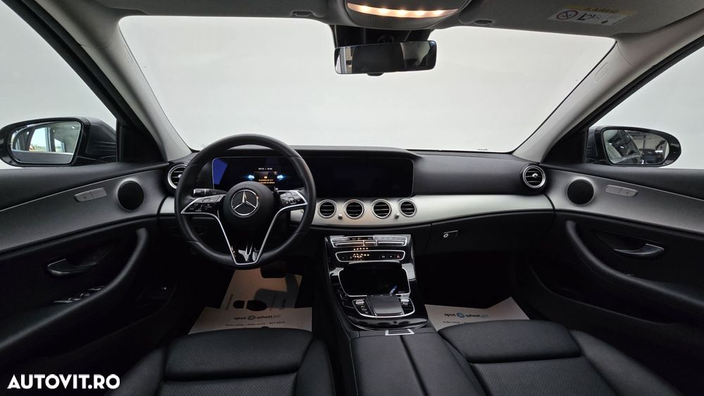 Mercedes-Benz E - 14