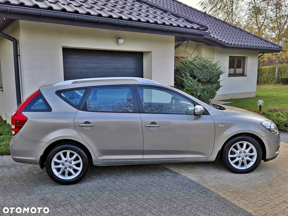 Kia Ceed Cee'd 1.4 Comfort - 25