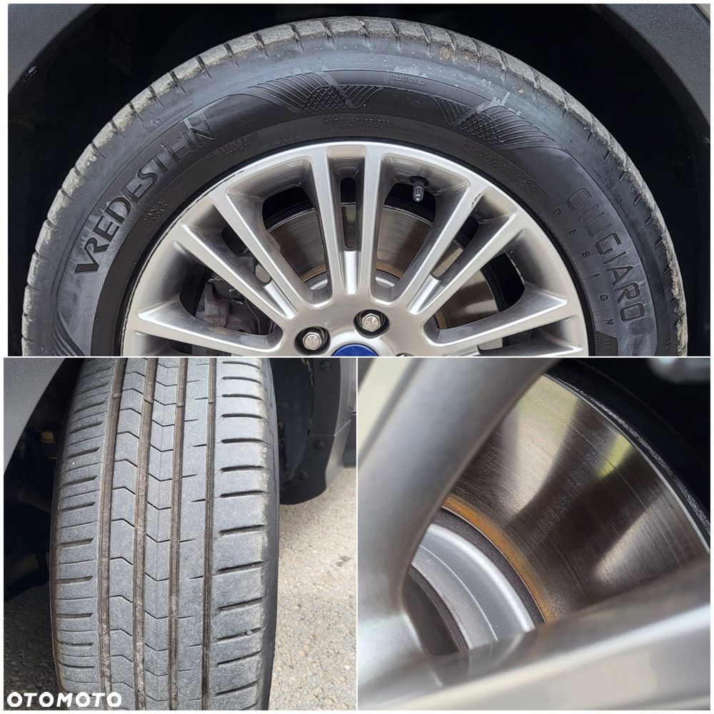 Ford Kuga 2.0 TDCi 4x4 Titanium - 36