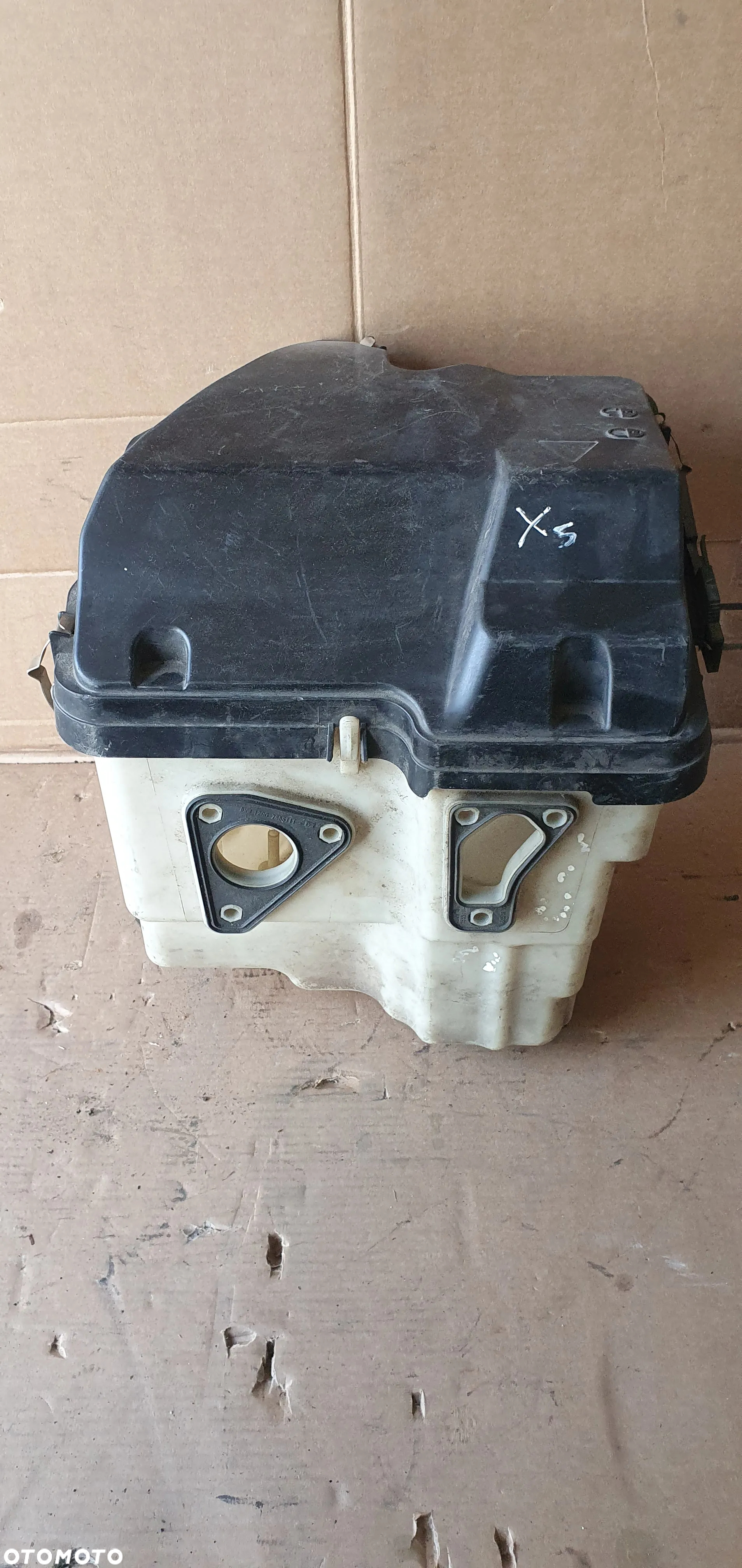 Obudowa skrzynka bezpieczników BMW X5 E70 7555102 7555100 - 2