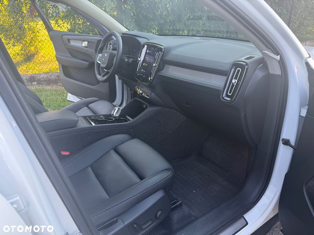 Volvo XC 40 B5 B AWD Ultimate Dark - 14