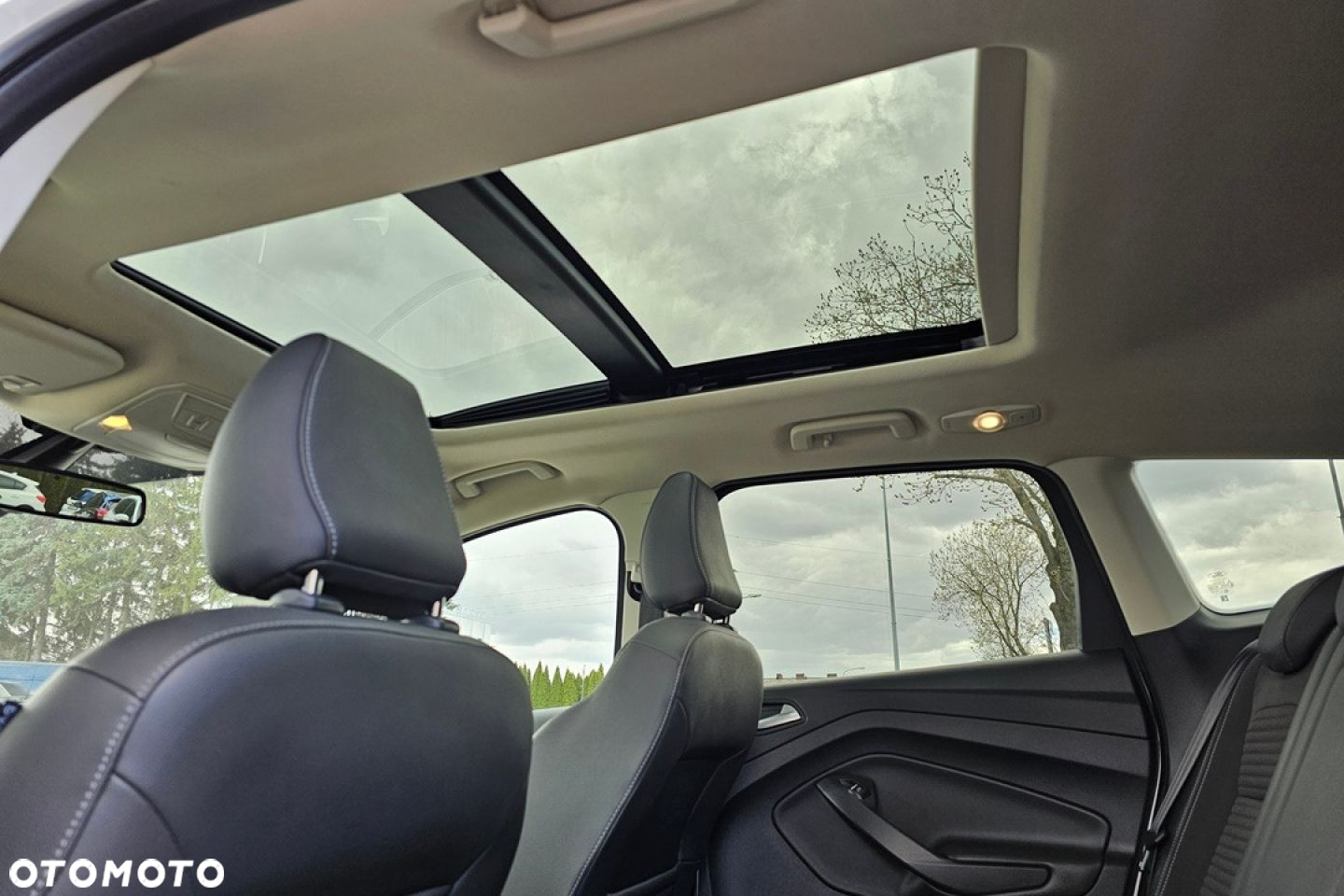 Ford Kuga - 16