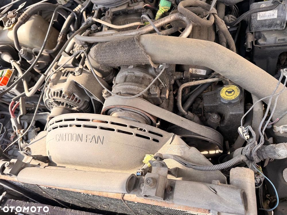 Jeep Grand Cherokee - 19