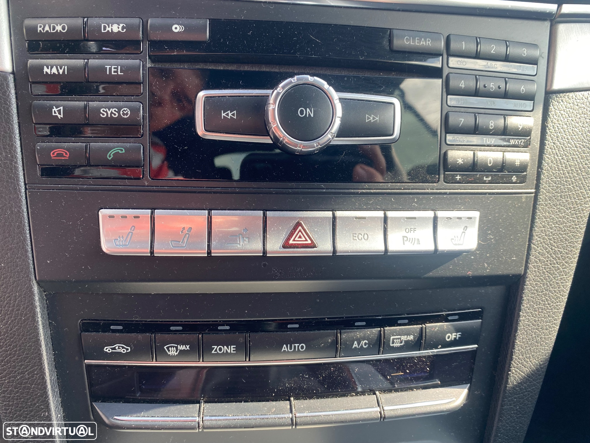 Mercedes-Benz E 220 CDi Avantgarde BlueEfficiency - 16